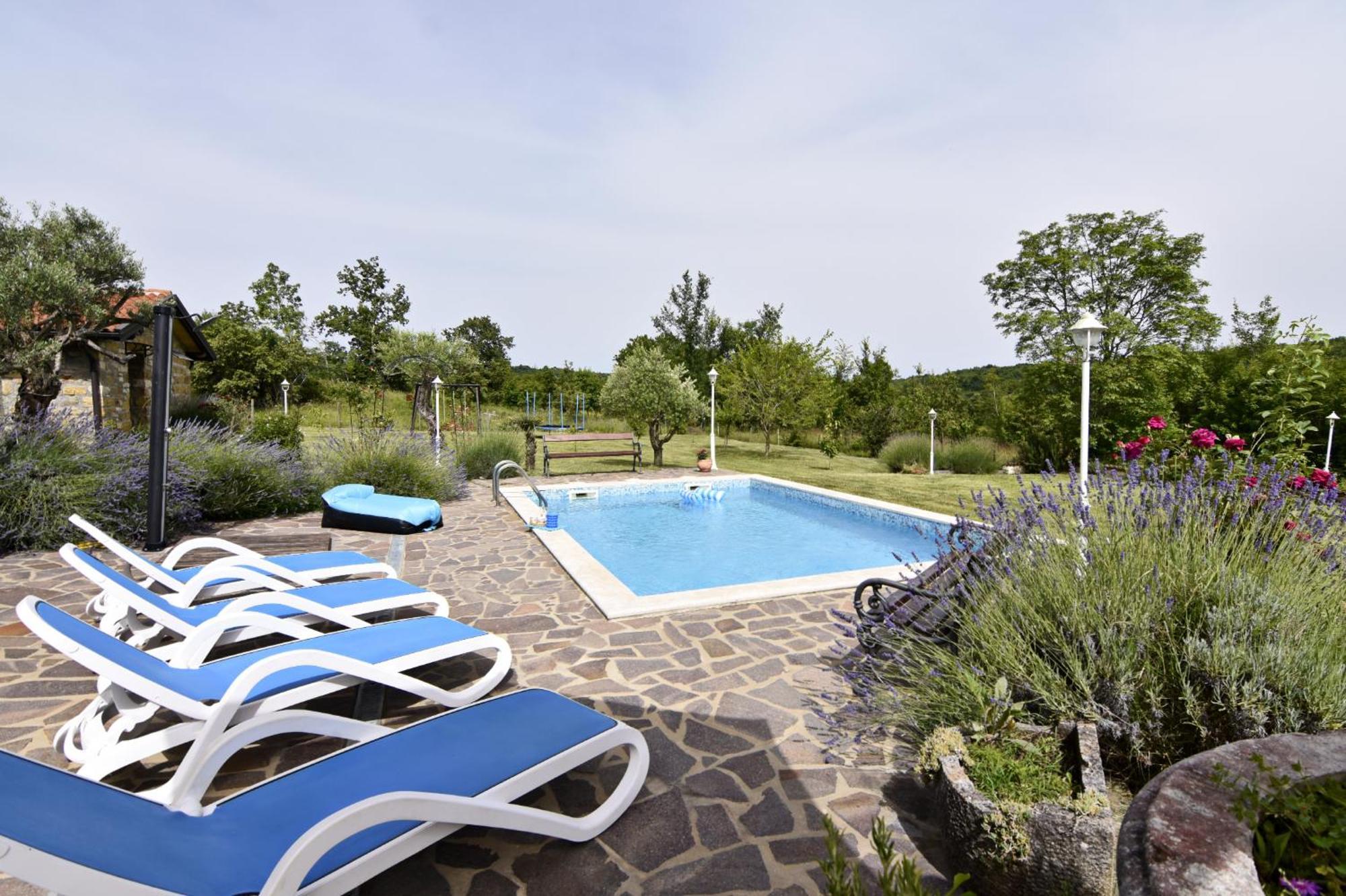 Vila Vesna โกรชน์ยัน ภายนอก รูปภาพ