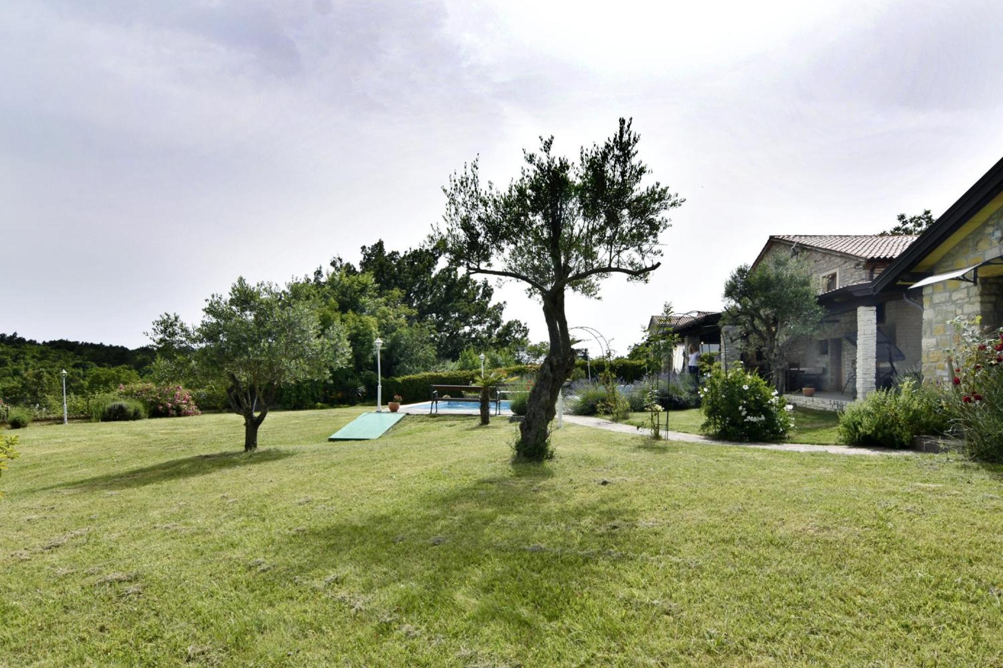 Vila Vesna โกรชน์ยัน ภายนอก รูปภาพ