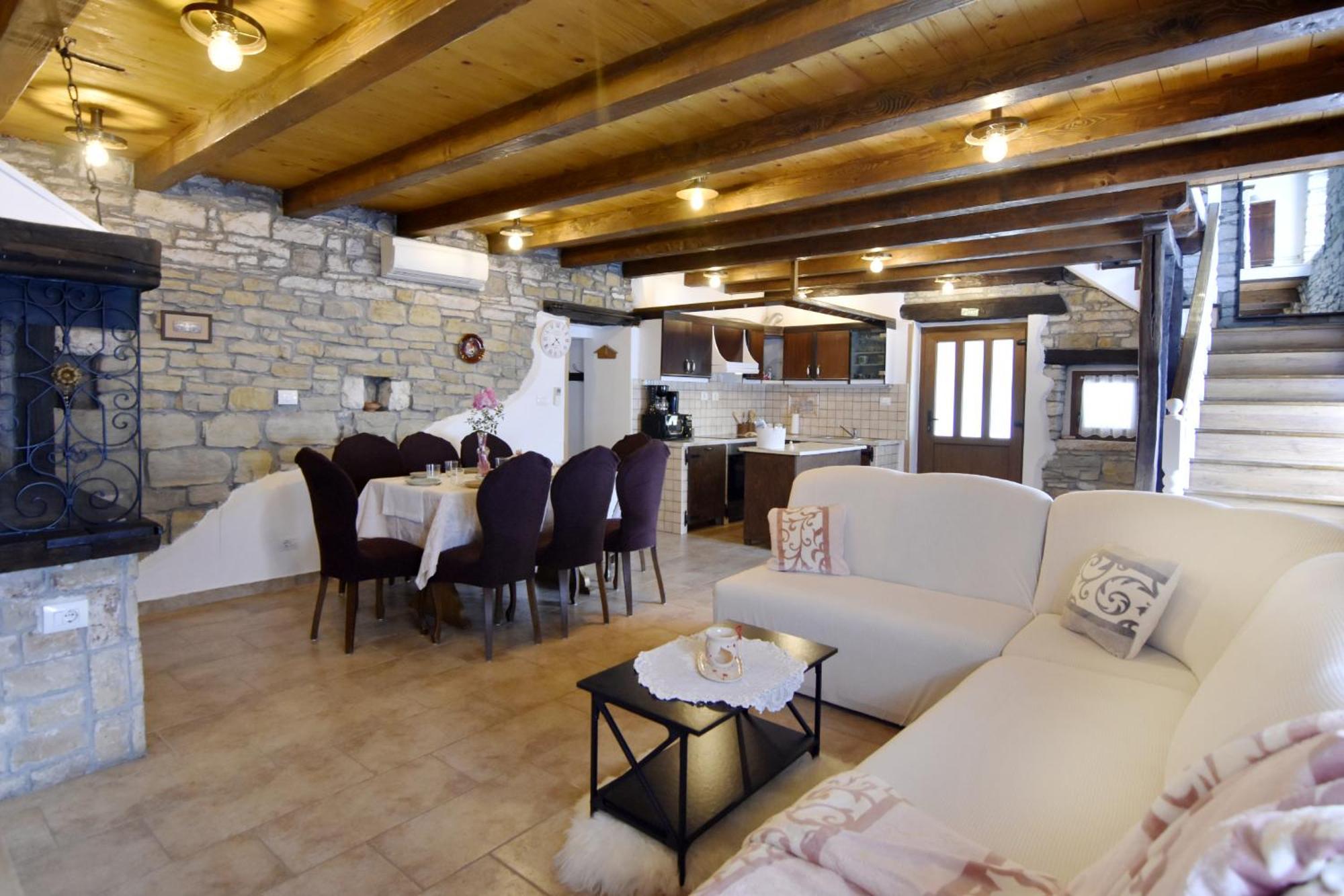 Vila Vesna โกรชน์ยัน ภายนอก รูปภาพ